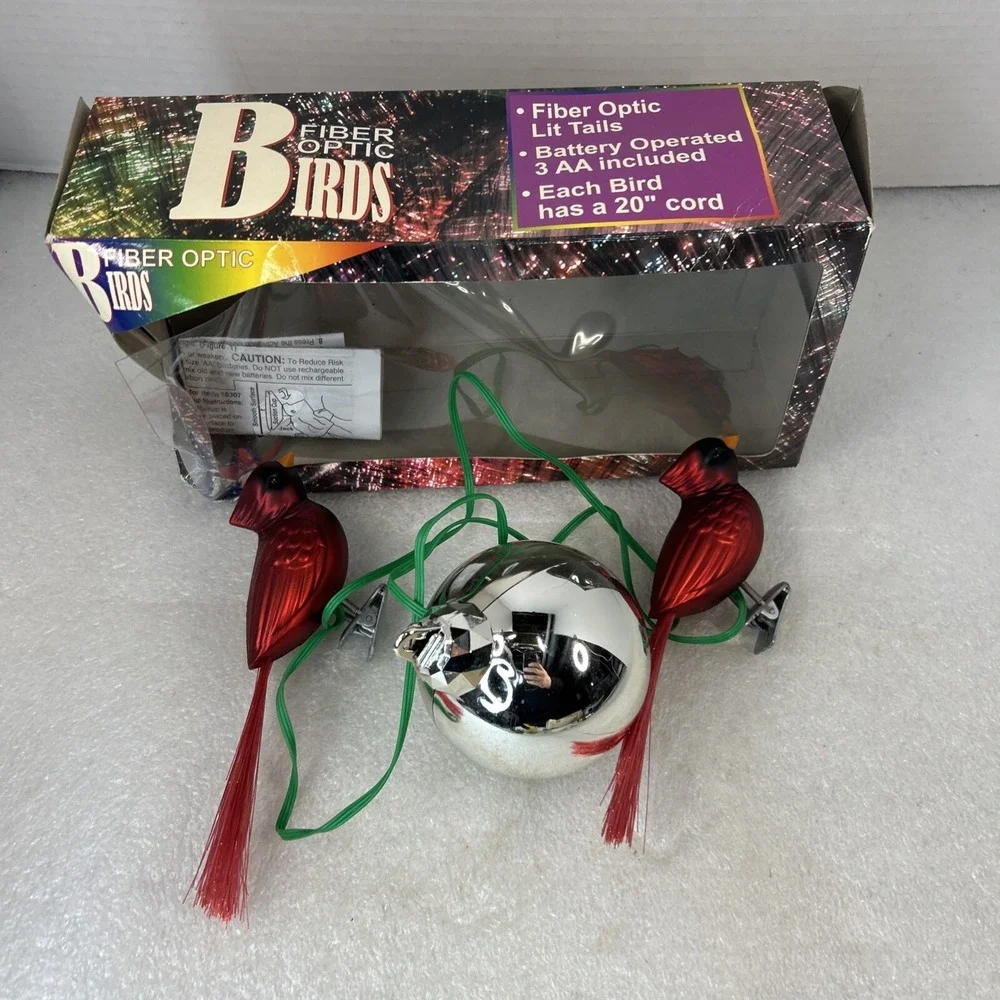 Vintage 2002 Holiday Creations Cardinal Fiber Optic Red Birds Clip Ornament
